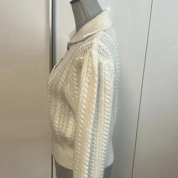 NWOT Wool Blend Sweater Crystal Buttons Collar, Size M - Picture 3 of 10